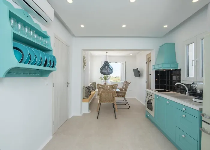 Divine Naxos * Pláka